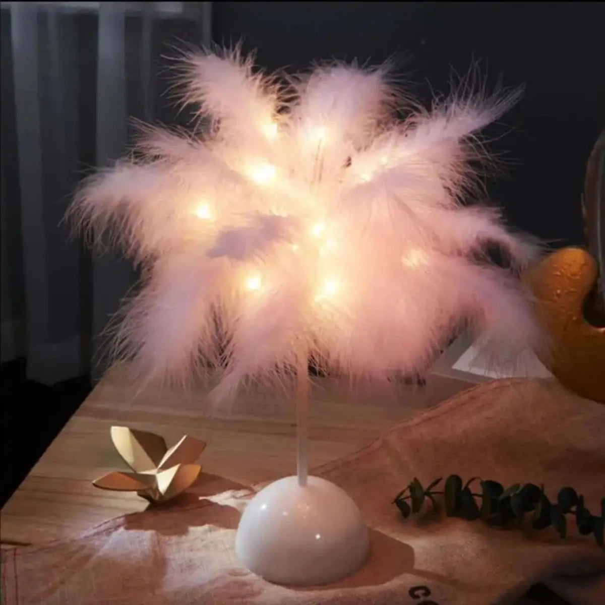 1PC Feather Table Lamp With Night Light